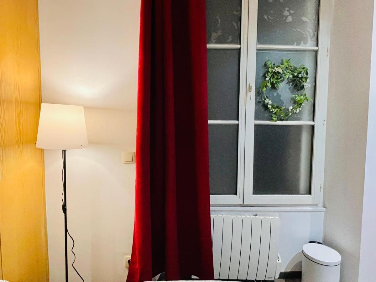 Апартаменты Dream Dwell Paris-Chic Flat In The Heart Of Marais Near Pompidou Centre Экстерьер фото